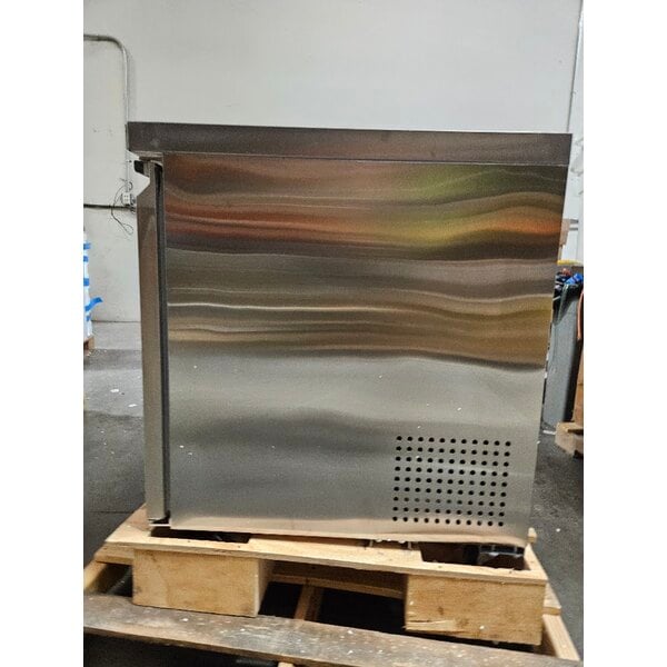 Scratch and Dent Avantco SS-UC-48R-HC 48" Undercounter Refrigerator