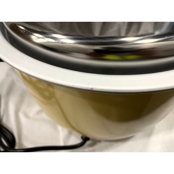 Scratch and Dent Town 57138 74 Cup (37 Cup Raw) Electric Rice Cooker / Warmer - 230V, 1950W