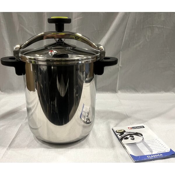 Scratch and Dent Monix 013206 Monix 50 Cup (25 Cup Raw) 12.66 qt. (12 Liter) Stainless Steel Pressure Cooker