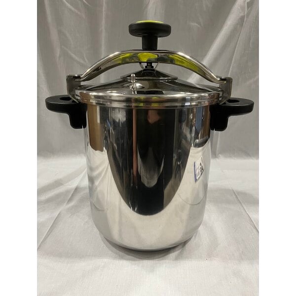Scratch and Dent Monix 013206 Monix 50 Cup (25 Cup Raw) 12.66 qt. (12 Liter) Stainless Steel Pressure Cooker