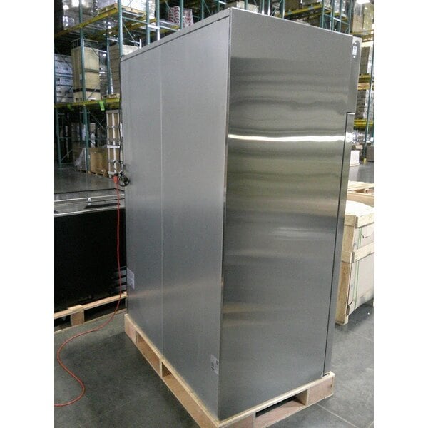 Scratch and Dent Avantco Z2-F-HC 54" Solid Door Stainless Steel Reach-In Freezer