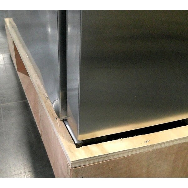 Scratch and Dent Avantco Z2-F-HC 54" Solid Door Stainless Steel Reach-In Freezer