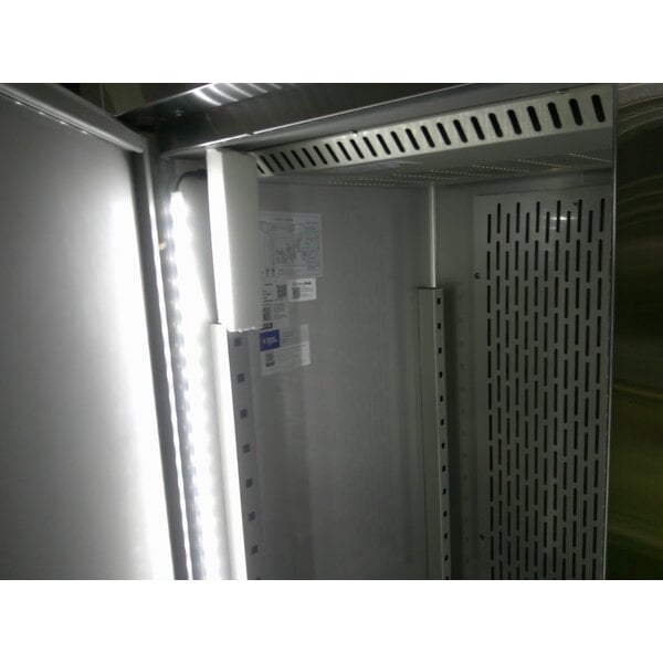 Scratch and Dent Avantco Z2-F-HC 54" Solid Door Stainless Steel Reach-In Freezer