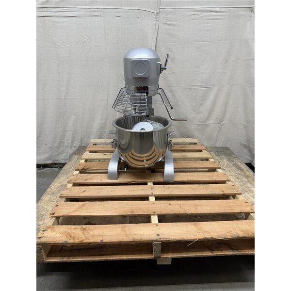 Scratch and Dent MainStreet Equipment CMIX20 20 Qt. Planetary Stand Mixer with Guard & Standard Accessories - 120V, 1 1/2 hp