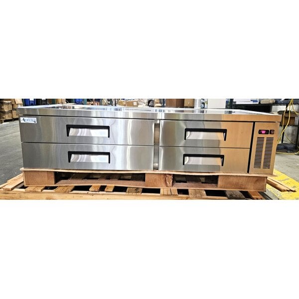 Scratch and Dent Avantco CBE-84-HC 84" 4 Drawer Refrigerated Chef Base