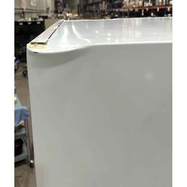 Scratch and Dent Avantco GDC-12F-HC 27" White Swing Glass Door Merchandiser Freezer with LED Lighting