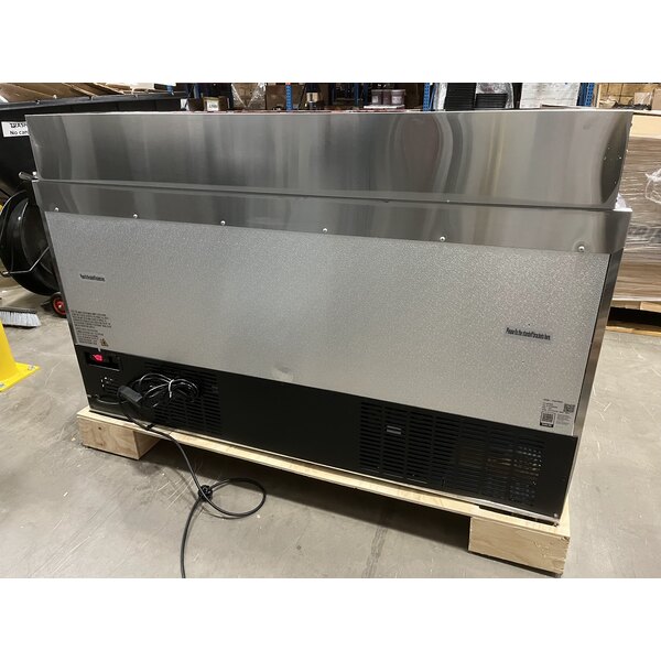 Scratch and Dent Avantco APT-60-HC 60" 2 Door Refrigerated Sandwich Prep Table