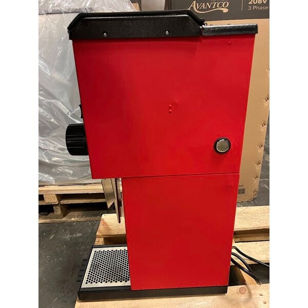 Scratch and Dent Bunn 22100.0001 G3 HD 3 lb. Red Bulk Coffee Grinder