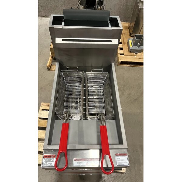 Scratch and Dent Vulcan LG300-1 35-40 lb. Natural Gas Floor Fryer - 90,000 BTU