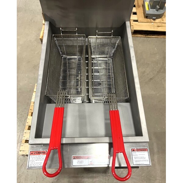 Scratch and Dent Vulcan LG300-1 35-40 lb. Natural Gas Floor Fryer - 90,000 BTU