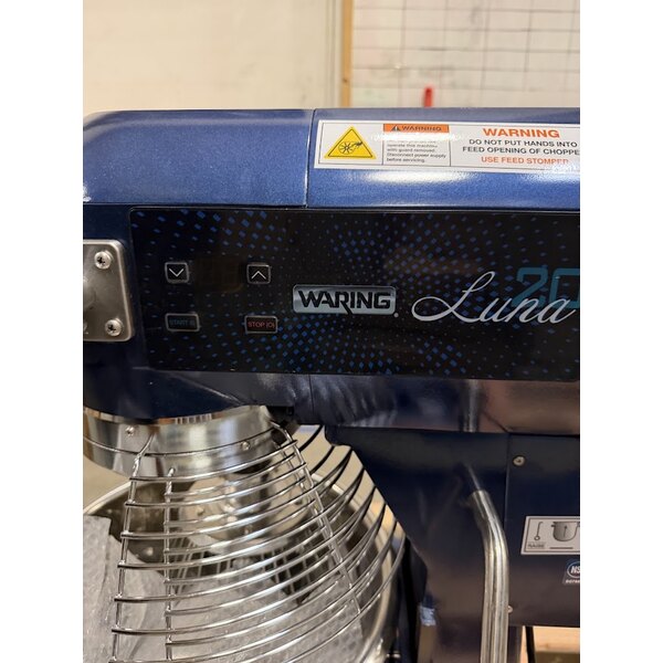 Scratch and Dent Waring Luna WSM20LT 20 Qt. Planetary Stand Mixer with Guard, Timer, and Standard Accessories - 120V, 1 hp