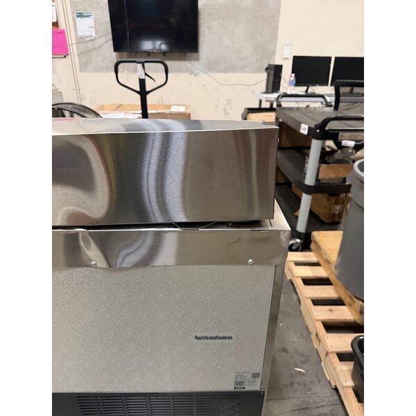 Scratch and Dent Avantco APT-71-HC 70" 3 Door Refrigerated Sandwich Prep Table