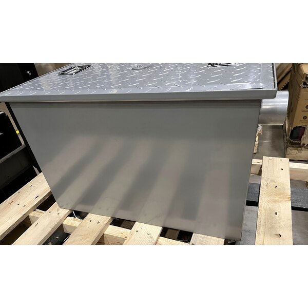 Scratch and Dent Regency 40 lb. 20 GPM Grease Trap with 3" Non-Threaded Connections - PDI Certified