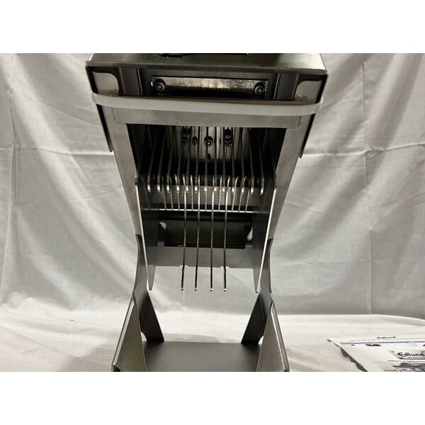 Scratch and Dent Edlund XL-125 ARC! Manual Fruit and Vegetable Slicer with 1/4" Blades