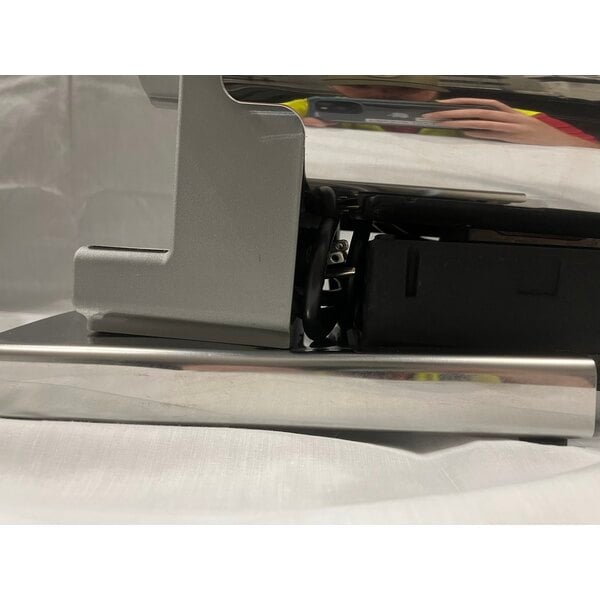 Scratch and Dent Tre Spade BIG-80 Electric Tomato Mill F07600/CSA - 3/4 hp, 430W