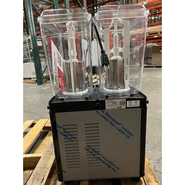 Scratch and Dent Carnival King Double 5 Gallon Bowl Refrigerated Beverage Dispenser - 120V