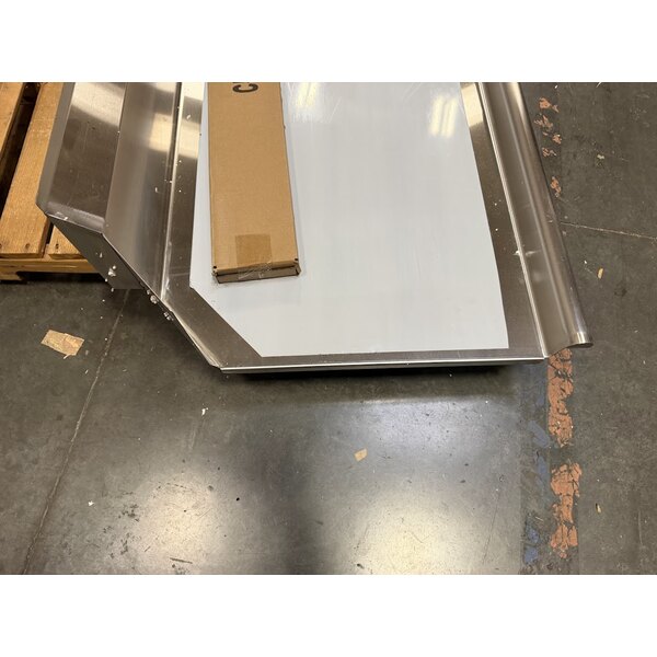 Scratch and Dent Regency 16 Gauge 5' Clean Dish Table - Right Drainboard