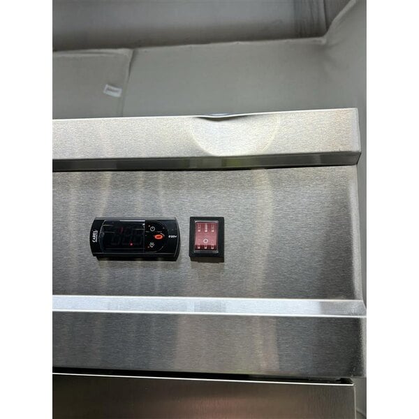 Scratch and Dent Avantco SS-2R-HC 54" Stainless Steel Solid Door Reach-In Refrigerator
