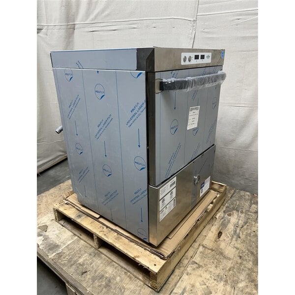 Scratch and Dent MainStreet Equipment HTUC High-Temperature Undercounter Dishwasher - 208V/240V, 1 Phase