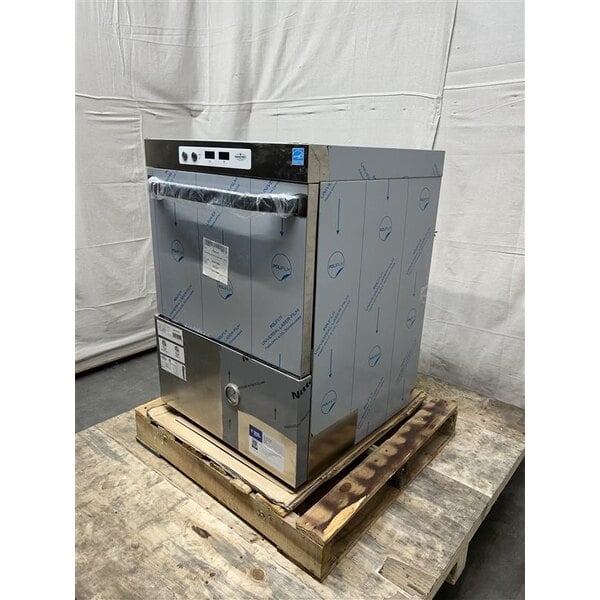 Scratch and Dent MainStreet Equipment HTUC High-Temperature Undercounter Dishwasher - 208V/240V, 1 Phase