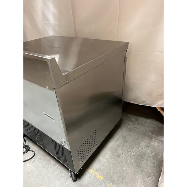 Scratch and Dent Avantco SS-WT-36F-HC 36" Two Door Worktop Freezer with 3 1/2" Backsplash