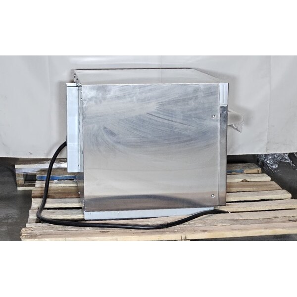 Scratch and Dent Solwave Ameri-Series Heavy-Duty Commercial Steamer Microwave Oven - 208/240V, 3,500W