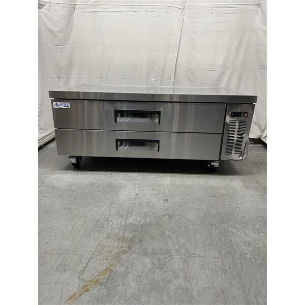 Scratch and Dent Avantco CBE-60-HC 60" 2 Drawer Refrigerated Chef Base