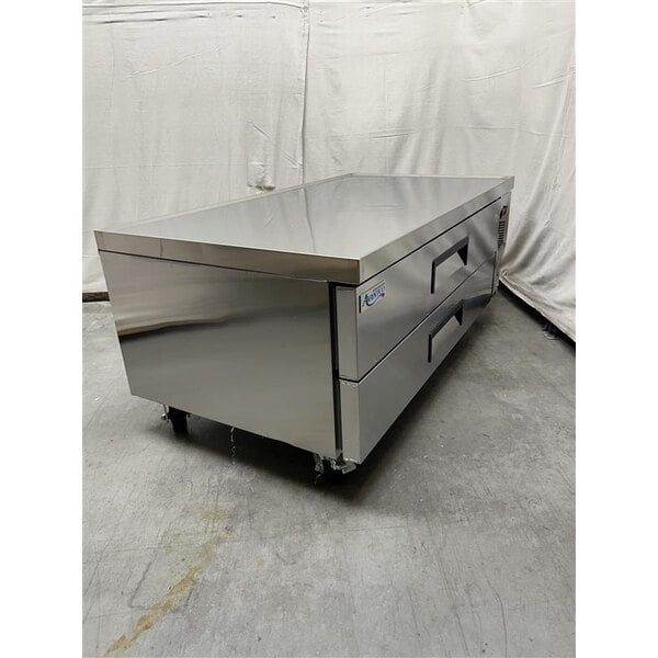 Scratch and Dent Avantco CBE-60-HC 60" 2 Drawer Refrigerated Chef Base