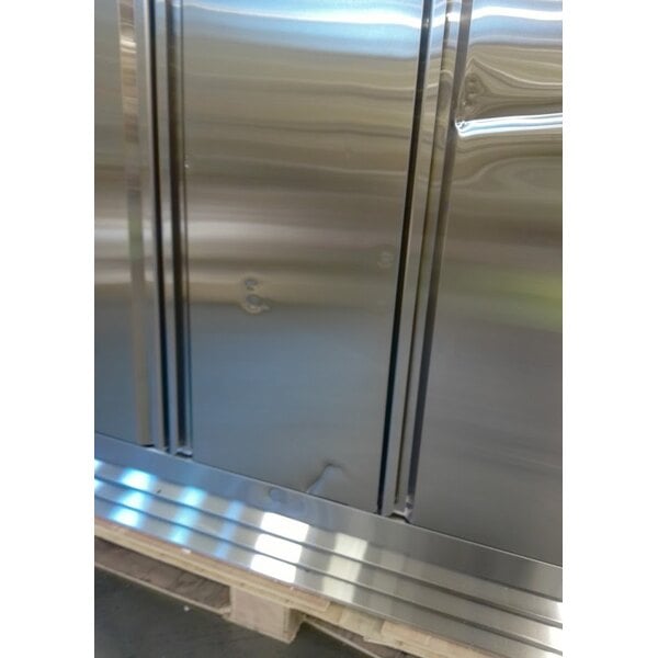 Scratch and Dent Avantco SS-3R-HC 81 5/16" Stainless Steel Solid Door Reach-In Refrigerator