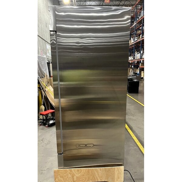 Scratch and Dent Avantco SS-2R-HC 54" Stainless Steel Solid Door Reach-In Refrigerator