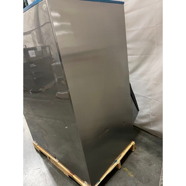 Scratch and Dent Hoshizaki B-1300SS 48" Ice Storage Bin - 1275 lb.