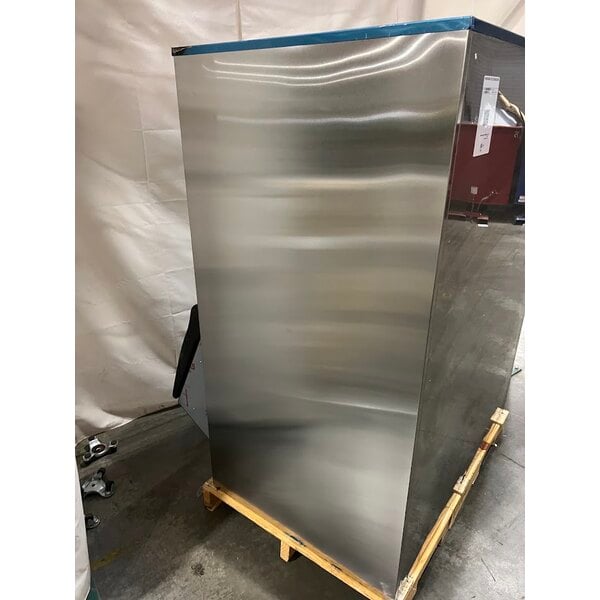 Scratch and Dent Hoshizaki B-1300SS 48" Ice Storage Bin - 1275 lb.