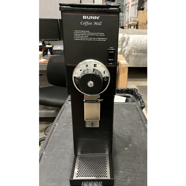 Scratch and Dent Bunn 22102.0000 G2 HD 2 lb. Black Bulk Coffee Grinder