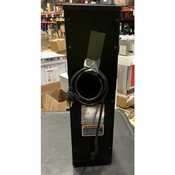 Scratch and Dent Bunn 22102.0000 G2 HD 2 lb. Black Bulk Coffee Grinder
