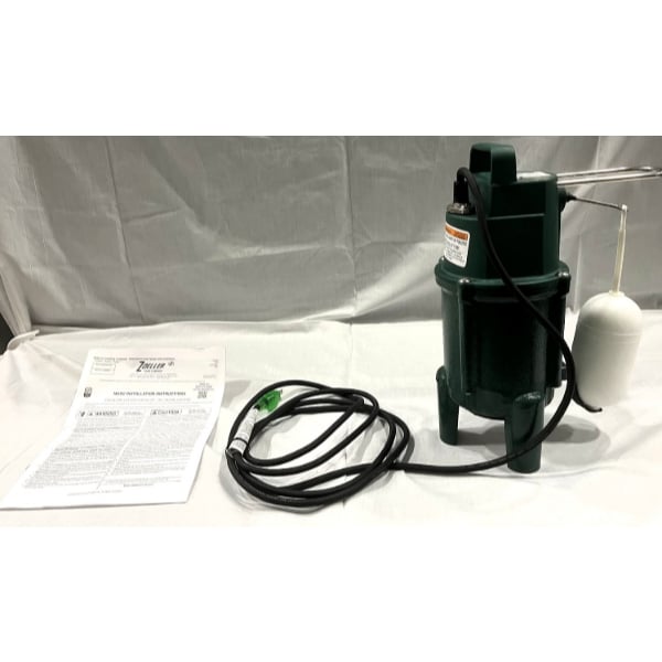 Scratch and Dent Zoeller 802-0001 Shark Series Submersible Grinder Pump with Vertical Float Switch and 2" NPT Discharge - 115V