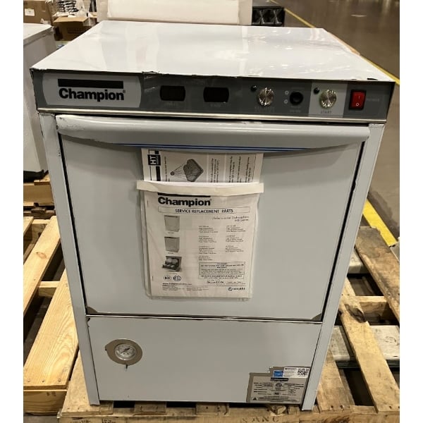 Scratch and Dent Champion UH-230B High Temperature Undercounter Dishwasher - 208/240V, 1 Phase, 9 kW