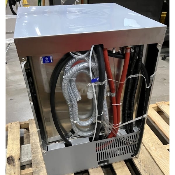 Scratch and Dent Champion UH-230B High Temperature Undercounter Dishwasher - 208/240V, 1 Phase, 9 kW