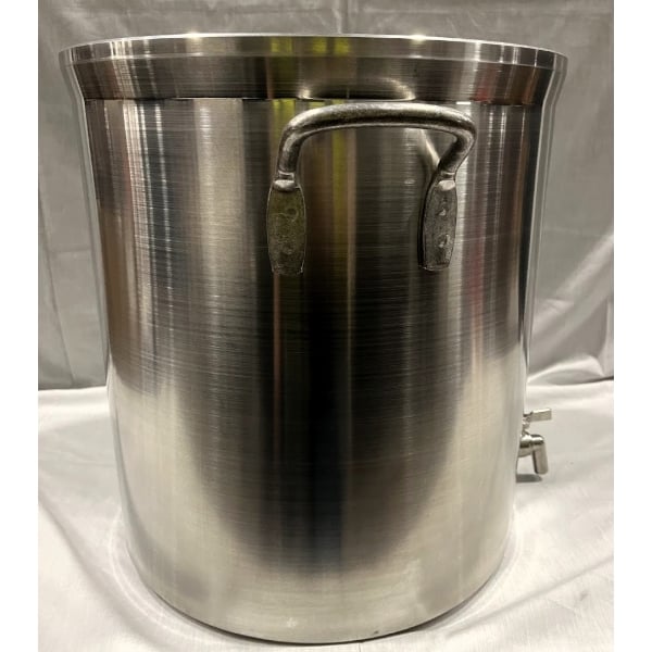 Scratch and Dent Vollrath 68661 Wear-Ever Classic Select 60 Qt. Heavy Duty Aluminum Stock Pot with Faucet