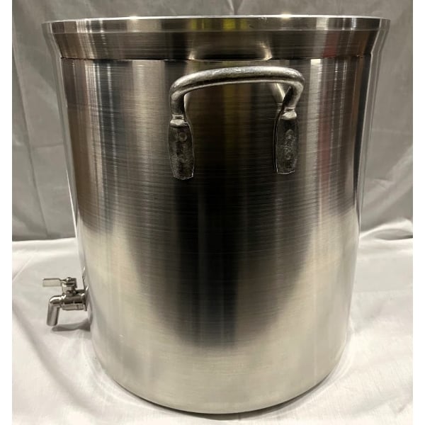 Scratch and Dent Vollrath 68661 Wear-Ever Classic Select 60 Qt. Heavy Duty Aluminum Stock Pot with Faucet