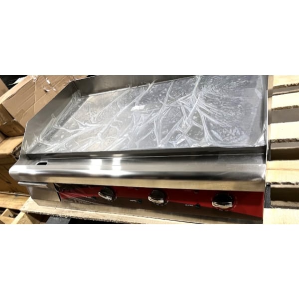 Scratch and Dent Avantco EG30N 30" Electric Countertop Griddle - 208/240V, 3.3 kW-4.5 kW