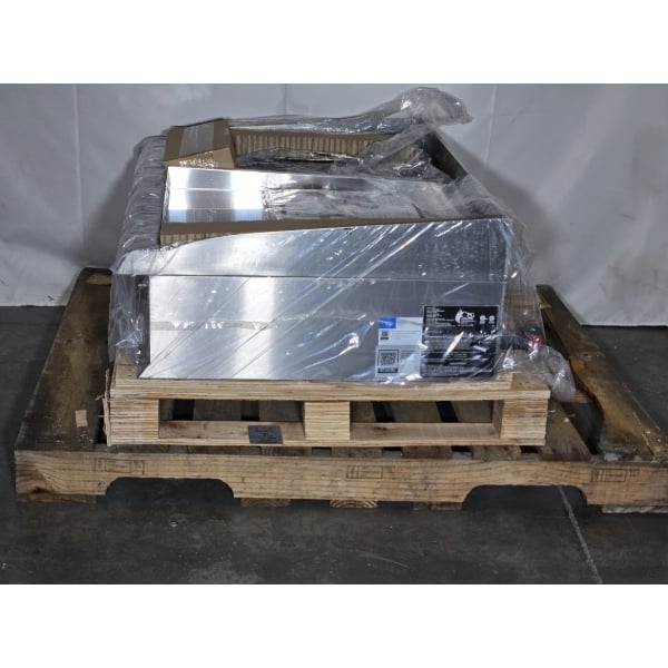 Scratch and Dent Cooking Performance Group GM-CPG-36-NL 36" Gas Countertop Griddle with Manual Controls - 90,000 BTU