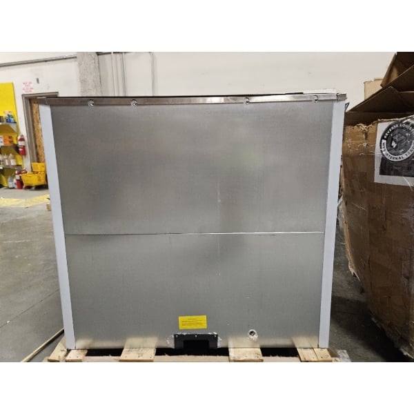 Scratch and Dent Scotsman B948S Ice Storage Bin - 893 lb.