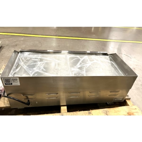 Scratch and Dent Avantco EG30N 30" Electric Countertop Griddle - 208/240V, 3.3 kW-4.5 kW
