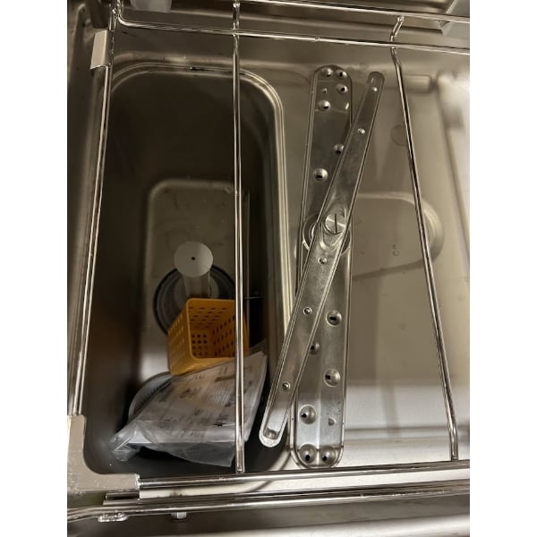 Scratch and Dent MainStreet Equipment HTDT Single Rack High-Temperature Door-Type Dish Machine with Booster Heater - 208-240V, 3 Phase