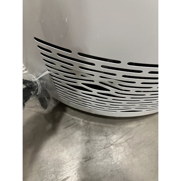 Scratch and Dent Avantco BCR-15-HC White Circular Glass Refrigerated Display Case