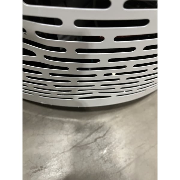Scratch and Dent Avantco BCR-15-HC White Circular Glass Refrigerated Display Case
