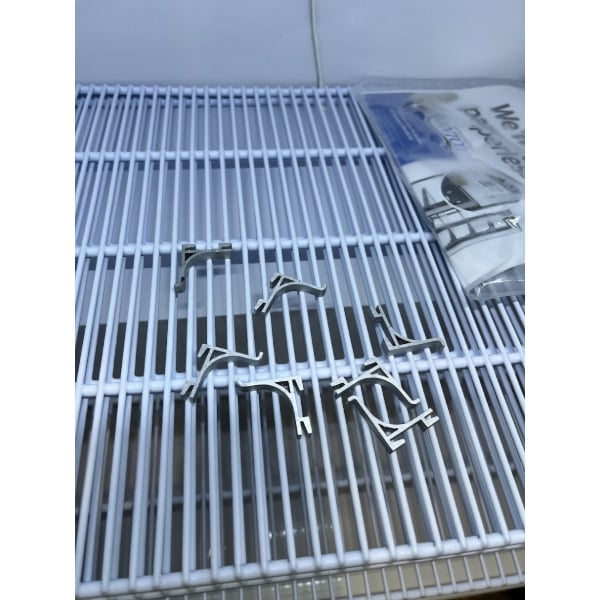 Scratch and Dent Avantco CFM3 White Customizable Countertop Display Freezer with Swing Door