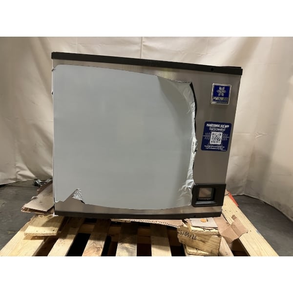 Scratch and Dent Manitowoc IRP0800A-261 Indigo NXT iP0800 30" Air-Cooled Regular Size Cube Ice Machine - 761 lb., 208-230V, 1 Phase