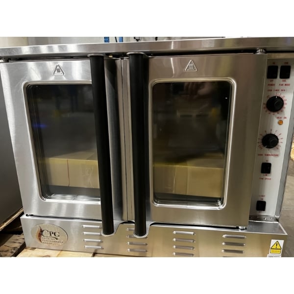 Scratch and Dent Cooking Performance Group FGC-200-LK Double Deck Standard Depth Full Size Liquid Propane Convection Oven with Legs - 108,000 BTU