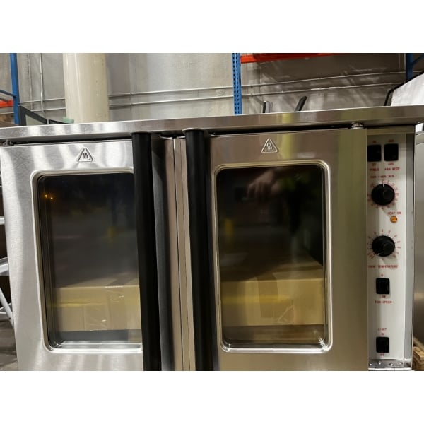 Scratch and Dent Cooking Performance Group FGC-200-LK Double Deck Standard Depth Full Size Liquid Propane Convection Oven with Legs - 108,000 BTU